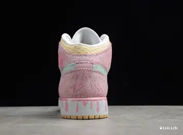 (GS) DD1666-100 PAINT DRIP 1 MID JORDAN  AIR 0330